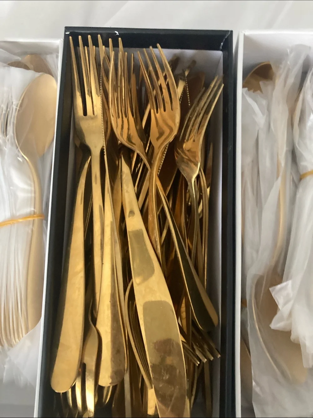 Gold Stainless Steel Flatware Set - Elegant Home Dining
